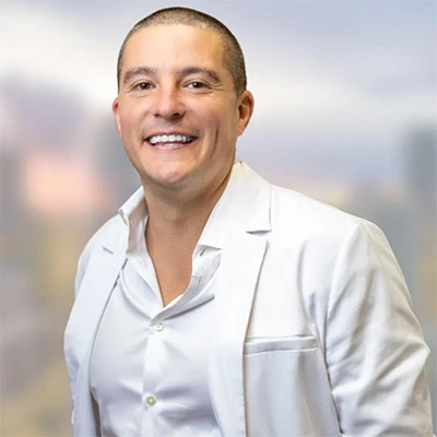 Dr. Gio of Flossy Smiles in Miami, FL